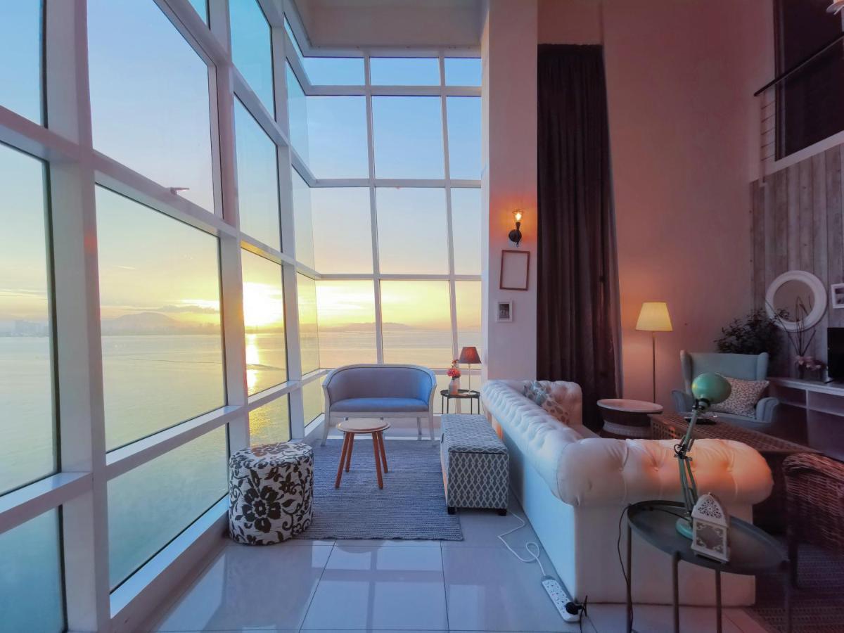 Maritime Suites Penang Jelutong Exteriör bild