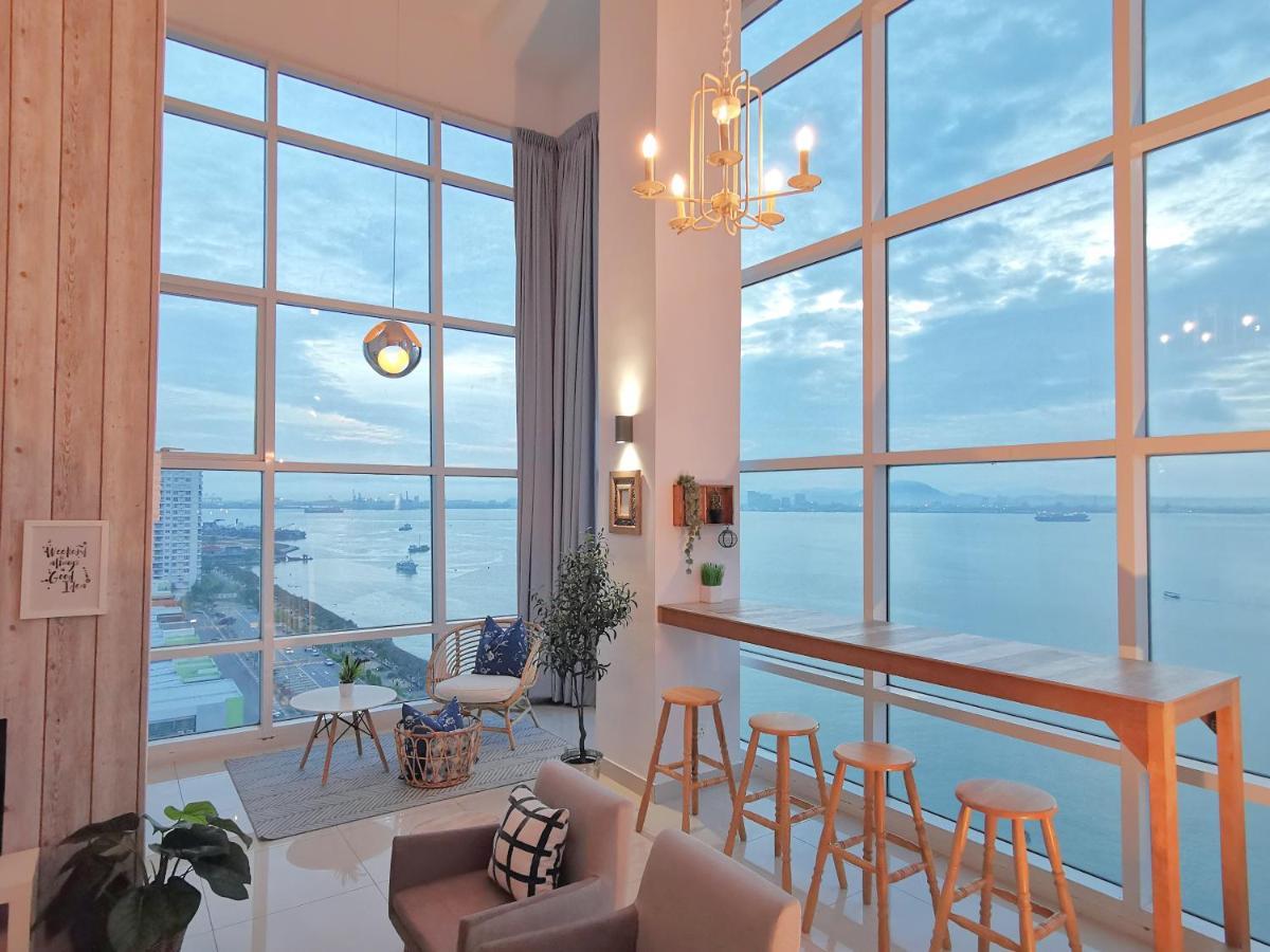 Maritime Suites Penang Jelutong Exteriör bild